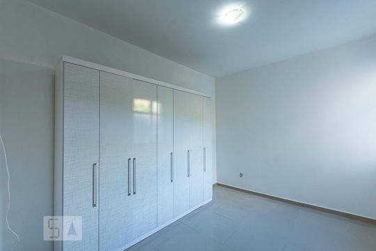 Suite 1 de apartamento à venda com 2 quartos, 80m² em Fonseca, Niterói