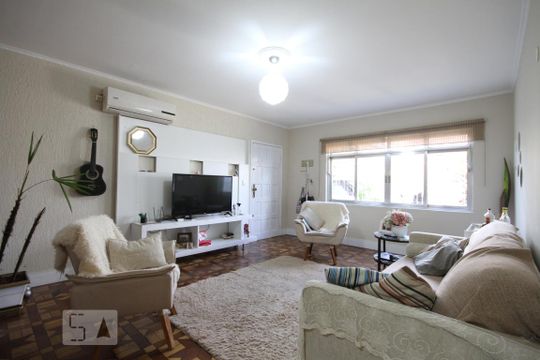 Sala de casa para alugar com 3 quartos, 201m² em Vila Nair, São Paulo