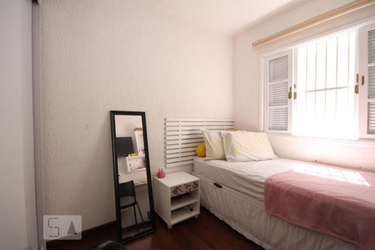 Quarto  de casa para alugar com 3 quartos, 201m² em Vila Nair, São Paulo