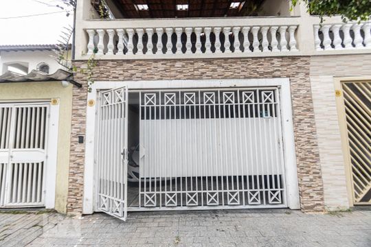 Fachada de casa à venda com 2 quartos, 300m² em Vila Matilde, São Paulo