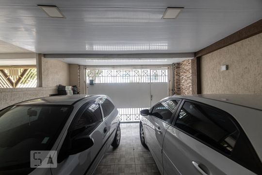 Garagem de casa à venda com 2 quartos, 300m² em Vila Matilde, São Paulo