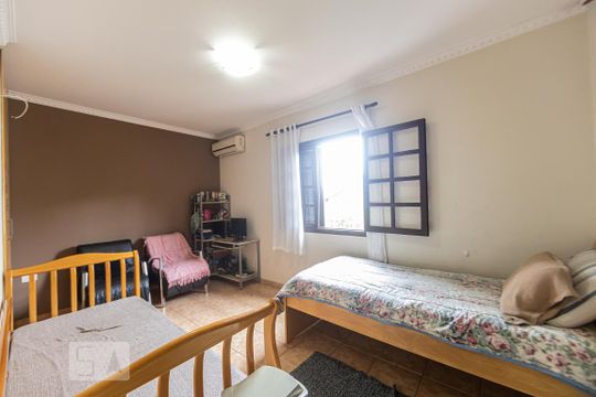 Quarto 1 de casa à venda com 2 quartos, 300m² em Vila Matilde, São Paulo