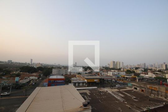 Vista da Suíte 1 de apartamento para alugar com 3 quartos, 89m² em Jardim América, Goiânia