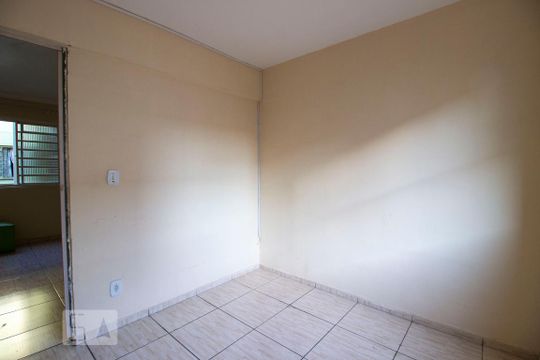 Quarto 1 de apartamento para alugar com 2 quartos, 46m² em Morada das Vinhas, Jundiaí