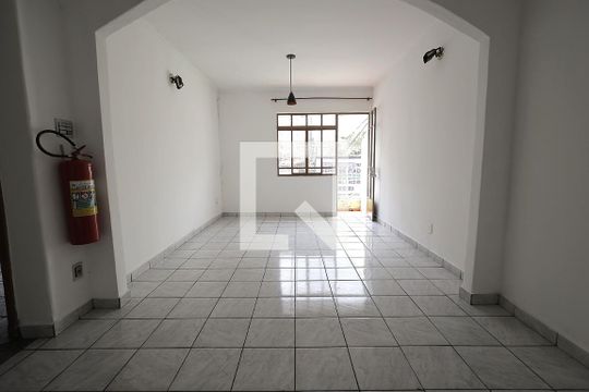 Sala de apartamento para alugar com 3 quartos, 90m² em Bangú, Santo André