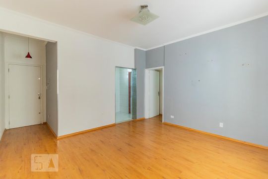 Sala de apartamento para alugar com 1 quarto, 44m² em República, São Paulo