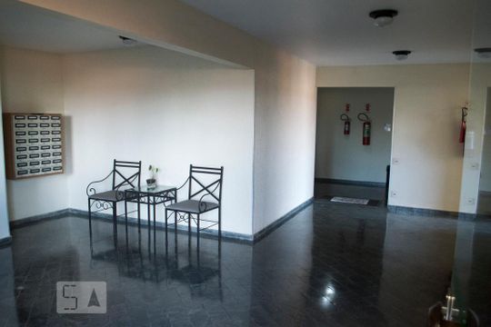 Hall de Entrada de apartamento à venda com 2 quartos, 115m² em Vila Morse, São Paulo