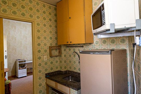 Cozinha de apartamento para alugar com 1 quarto, 48m² em Centro, Niterói