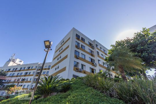 Fachada do bloco de apartamento à venda com 2 quartos, 52m² em Freguesia de Jacarepaguá, Rio de Janeiro