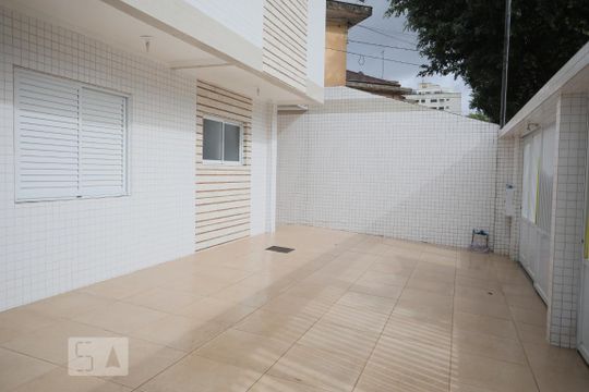 Área Comum - Garagem Demarcada de casa para alugar com 1 quarto, 25m² em Embaré, Santos