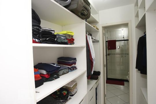 Closet de apartamento à venda com 3 quartos, 120m² em Tijuca, Rio de Janeiro
