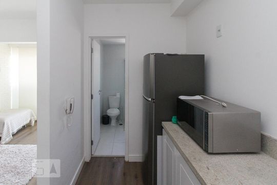 Cozinha de kitnet/studio à venda com 1 quarto, 26m² em Vila Prudente, São Paulo