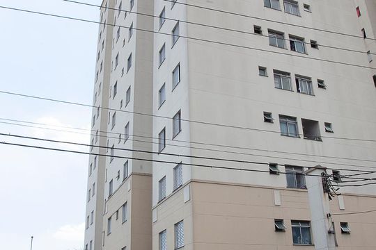 Fachada de apartamento à venda com 2 quartos, 55m² em Vila Guilherme, São Paulo