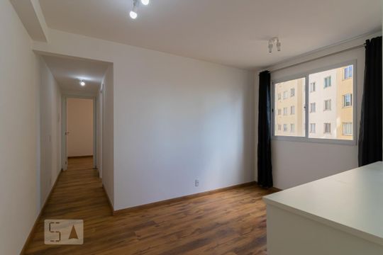 Apartamento para alugar com 2 quartos, 40m² em Cambuci, São Paulo