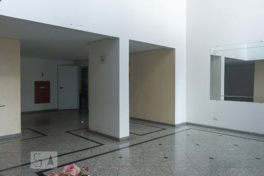 Hall de Entrada de apartamento para alugar com 2 quartos, 55m² em Vila Santana, São Paulo