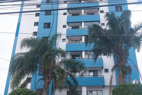 Fachada do Prédio de apartamento para alugar com 2 quartos, 55m² em Vila Santana, São Paulo
