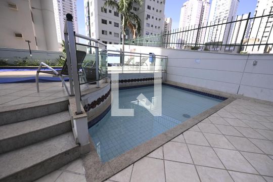 Área comum de apartamento para alugar com 3 quartos, 79m² em Jardim Goiás, Goiânia