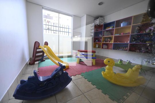 Área comum de apartamento para alugar com 3 quartos, 79m² em Jardim Goiás, Goiânia