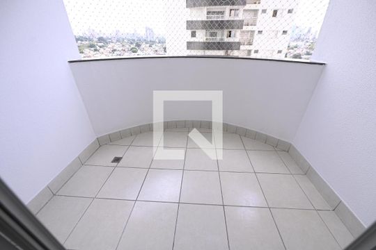 Varanda de apartamento para alugar com 3 quartos, 79m² em Jardim Goiás, Goiânia