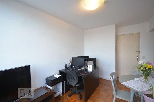 Sala de apartamento à venda com 2 quartos, 51m² em Água Funda, São Paulo