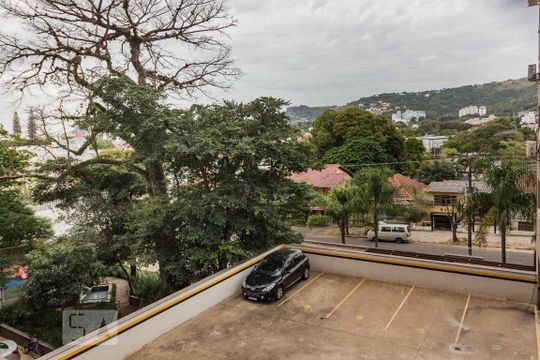 Vista da Sala de apartamento para alugar com 2 quartos, 62m² em Teresópolis, Porto Alegre