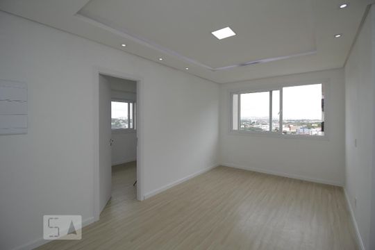 Sala de apartamento à venda com 1 quarto, 46m² em Centro, Canoas