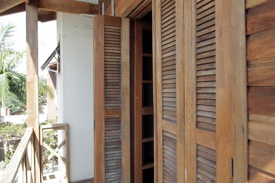 Sacada de casa à venda com 2 quartos, 82m² em São José, Canoas