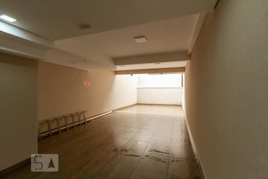 Garagem de apartamento para alugar com 1 quarto, 45m² em Centro, Diadema