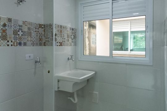 Área de Serviço de apartamento para alugar com 1 quarto, 45m² em Centro, Diadema
