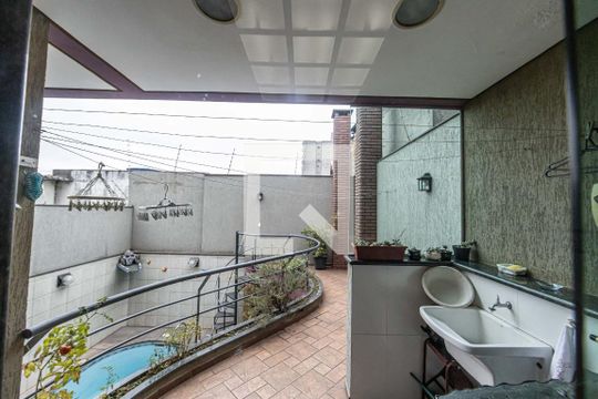 Área de Serviço de casa à venda com 2 quartos, 240m² em Chácara Califórnia, São Paulo