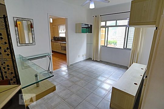 Apartamento para alugar com 1 quarto, 45m² em Campo Grande, Santos