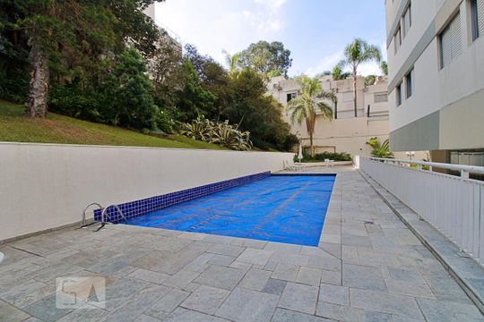 Área comum - Piscina de apartamento para alugar com 2 quartos, 69m² em Real Parque, São Paulo