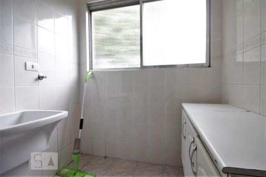 Área de Serviço de apartamento para alugar com 2 quartos, 58m² em Vila Andrade, São Paulo