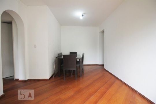 Sala de apartamento para alugar com 2 quartos, 58m² em Vila Andrade, São Paulo