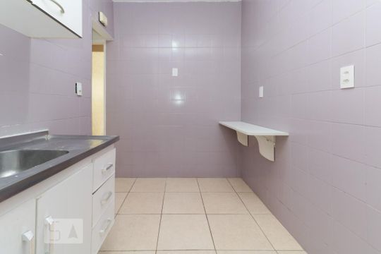 Cozinha de apartamento à venda com 2 quartos, 58m² em Pinheiros, São Paulo