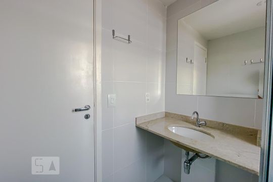 Banheiro de kitnet/studio à venda com 1 quarto, 33m² em Vila Prudente, São Paulo
