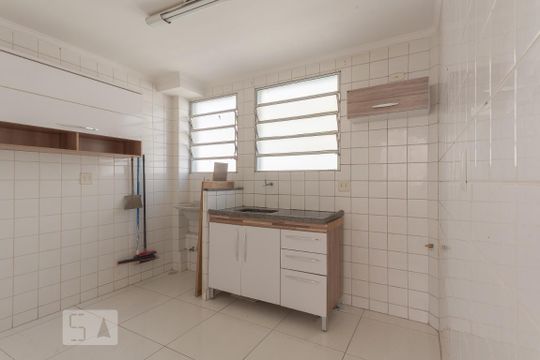 Cozinha de apartamento para alugar com 3 quartos, 70m² em Vila Proost de Souza, Campinas