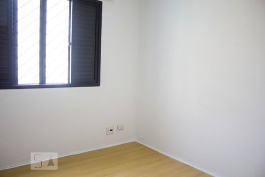 Suíte 2 de casa à venda com 3 quartos, 300m² em Vila Alpina, São Paulo
