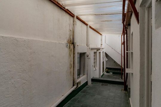 Área externa de casa para alugar com 5 quartos, 403m² em Sagrada Família, Belo Horizonte