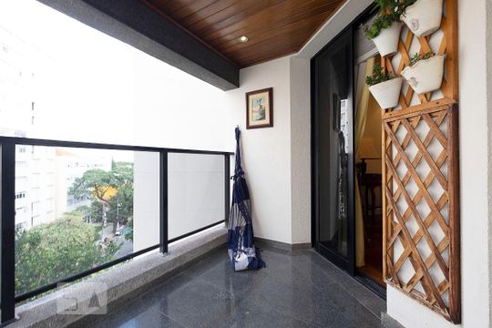Sala - Varanda de apartamento à venda com 3 quartos, 160m² em Pinheiros, São Paulo
