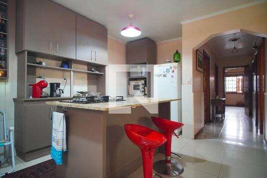 Cozinha de casa para alugar com 3 quartos, 300m² em Passo das Pedras, Porto Alegre
