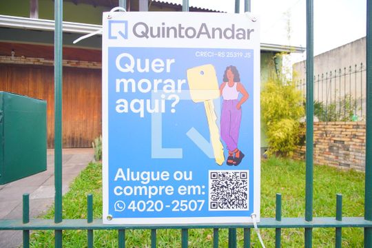 Placa de casa para alugar com 3 quartos, 300m² em Passo das Pedras, Porto Alegre