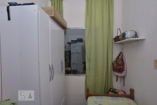 Quarto de Serviço de casa à venda com 2 quartos, 100m² em Curicica, Rio de Janeiro