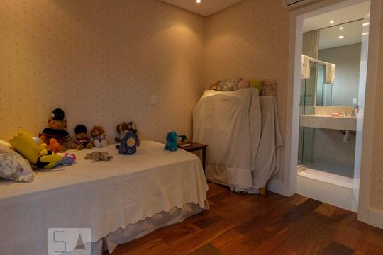 Quarto de casa à venda com 3 quartos, 263m² em Butantã, São Paulo