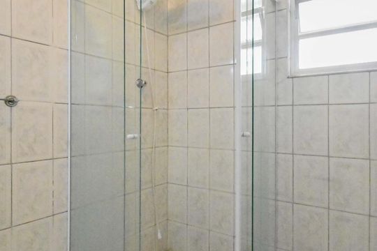 Banheiro 01 de apartamento para alugar com 1 quarto, 75m² em Itaim Bibi, São Paulo