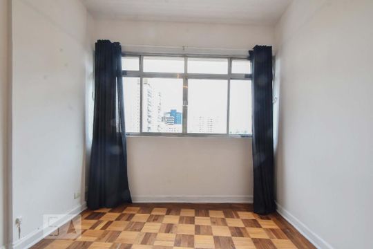 Sala de apartamento para alugar com 1 quarto, 75m² em Itaim Bibi, São Paulo