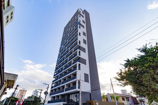 Fachada de kitnet/studio para alugar com 1 quarto, 25m² em Jardim das Acácias, São Paulo