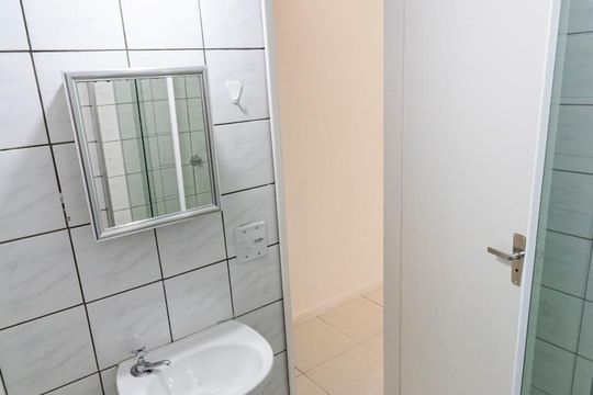 Banheiro de apartamento à venda com 1 quarto, 38m² em Liberdade, São Paulo