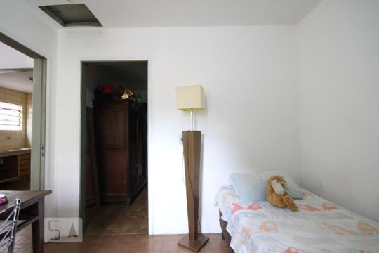Quarto1 casa 2 de casa à venda com 4 quartos, 208m² em Vila Brasilina, São Paulo