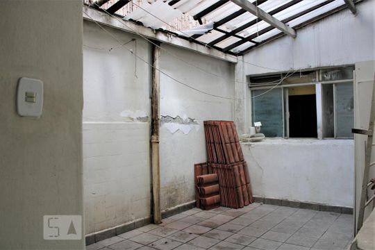Quintal de casa à venda com 4 quartos, 100m² em Perdizes, São Paulo